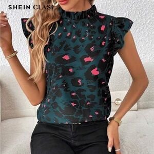 SHEIN Green Sleeveless Ruffled Fitted Blouse